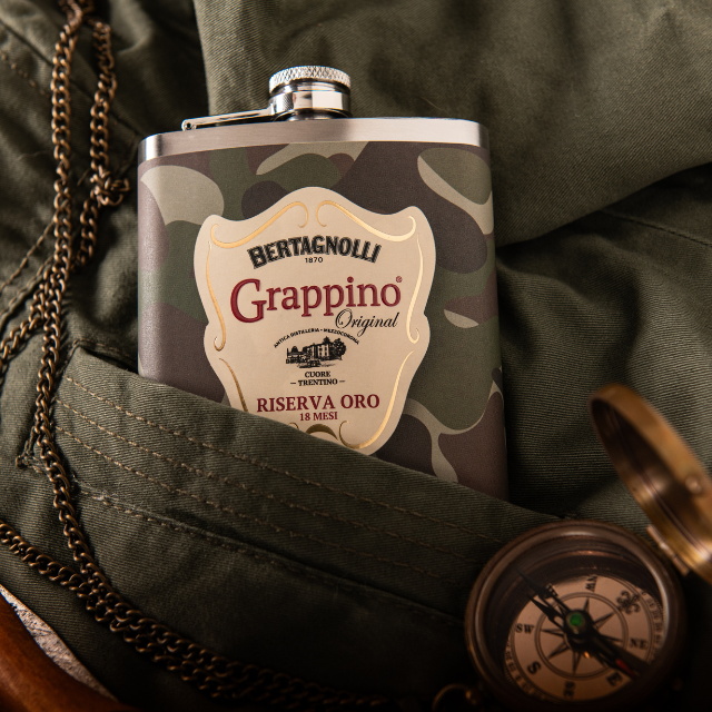 Grappino® Original Riserva Oro 18 Months Camouflage Flask x1